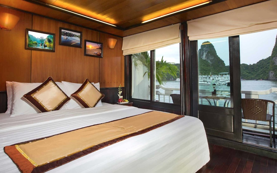 Bedroon on board the Cruise
