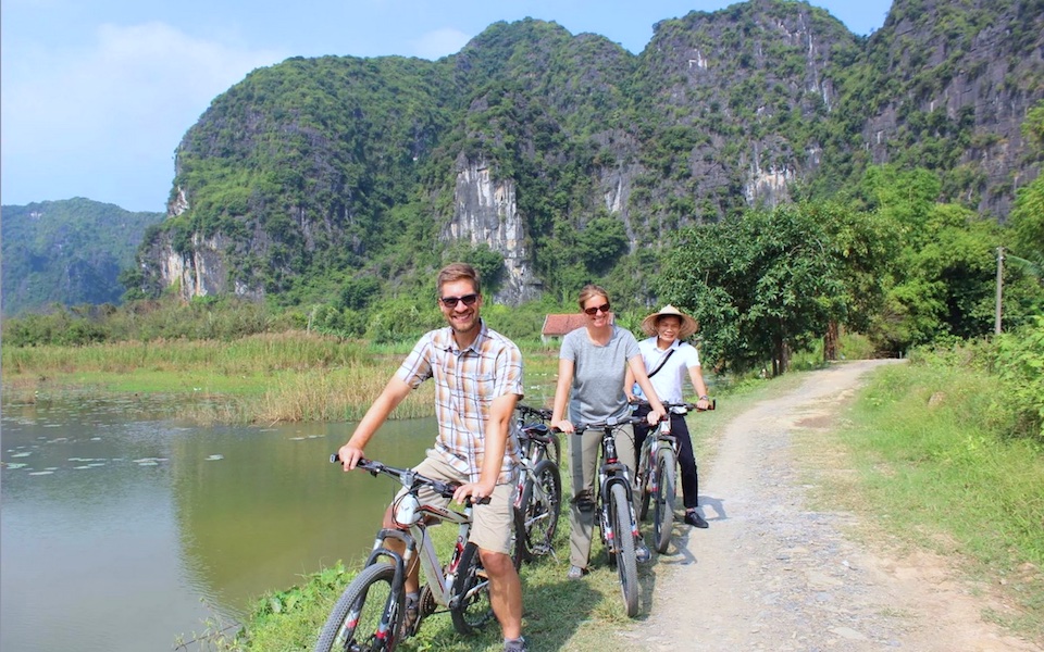 Cyclying in Ninh Binh