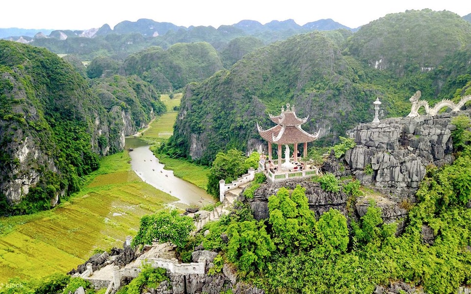 Mua Cave, Ninh Ninh